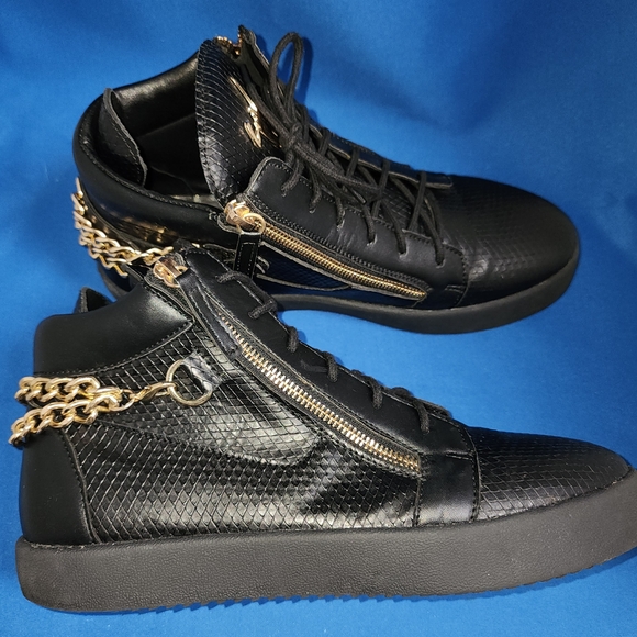 Giuseppe Zanotti Black Leather Sneakers. main image 13